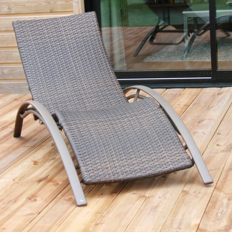resina aluminio terraza tumbona arqueada