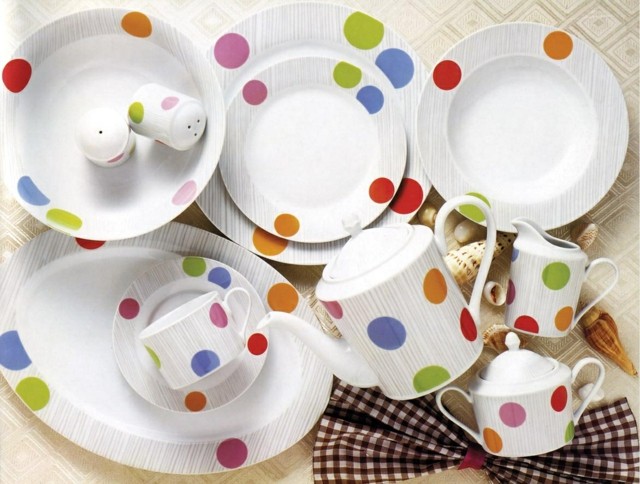 shabby chic platos puntos colore llamativos ideas