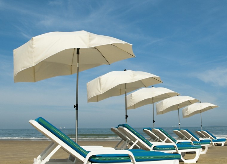 sombrillas playa forma moderna resguarda viento