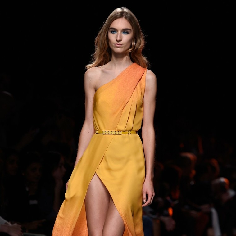 vestido largo amarillo anaranjado cinturón