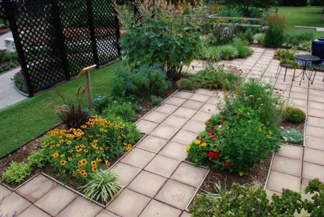 baldoas rojas jardin deco plantas