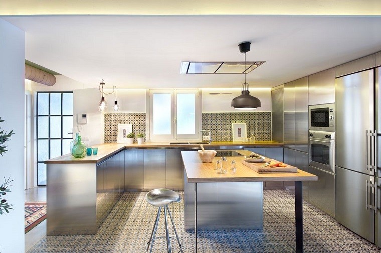 cocina acero piso benicassim apartamento