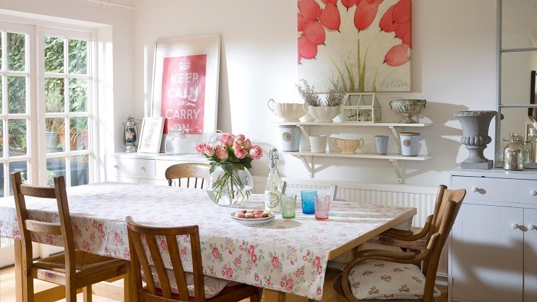 comedor con mantel con estampa floral comedor estilo campestre mantel motivos florales Iideas