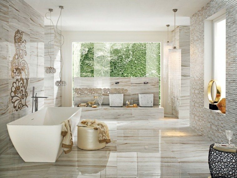 cuartos de baño con marmol toalla copas pulido