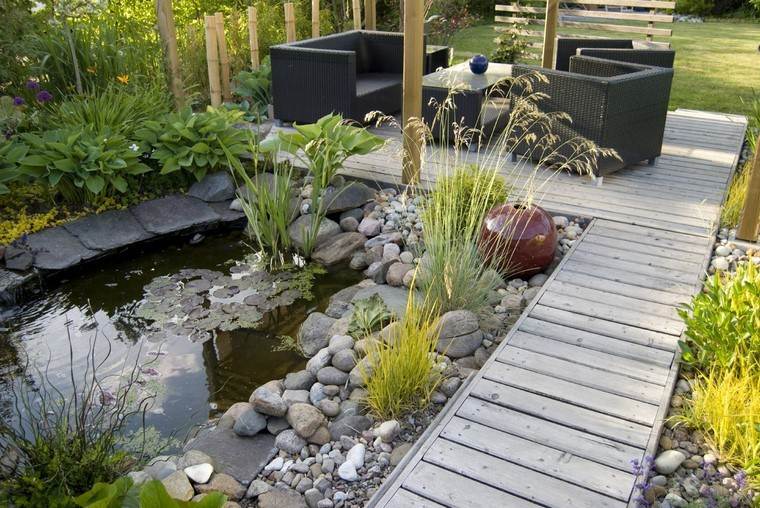 diseño de jardines modernos muebles patio estanque