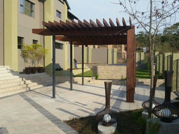 diseño pergola patio moderno madera