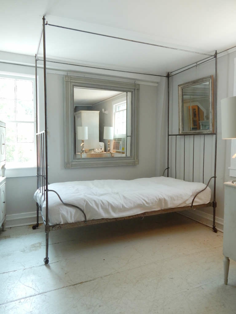 dosel diseño simple cama metal