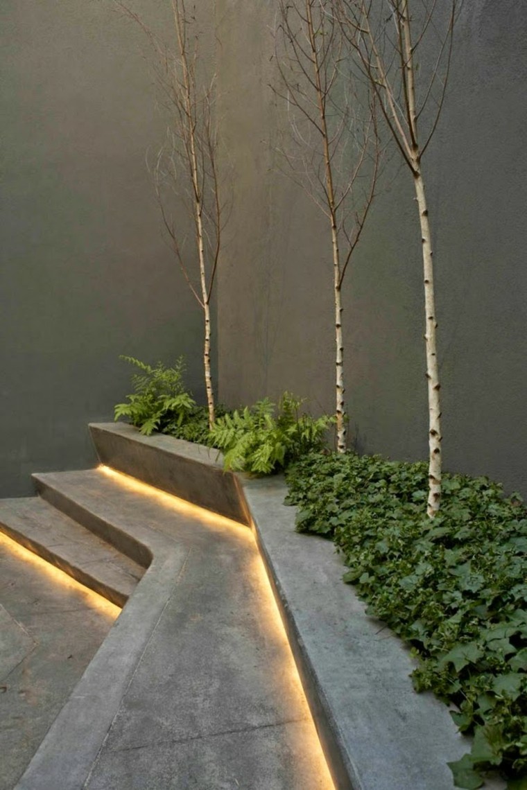 escalera pared arbol led gris