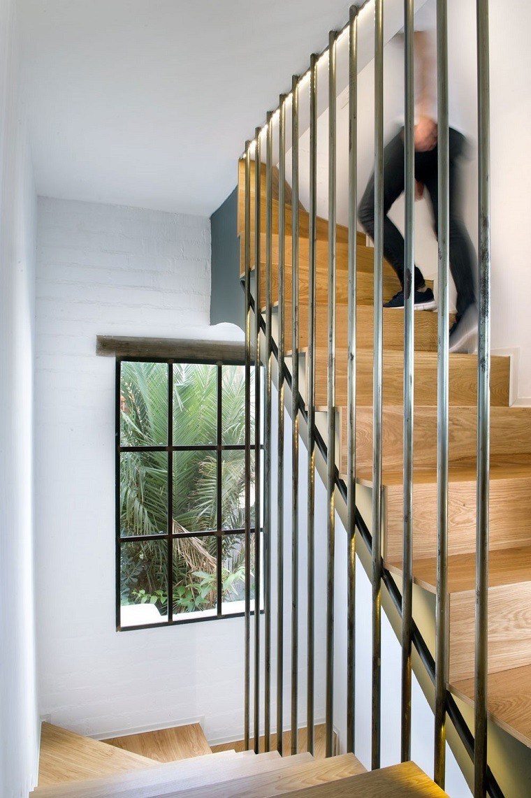 escaleras laminado roble barras verticales