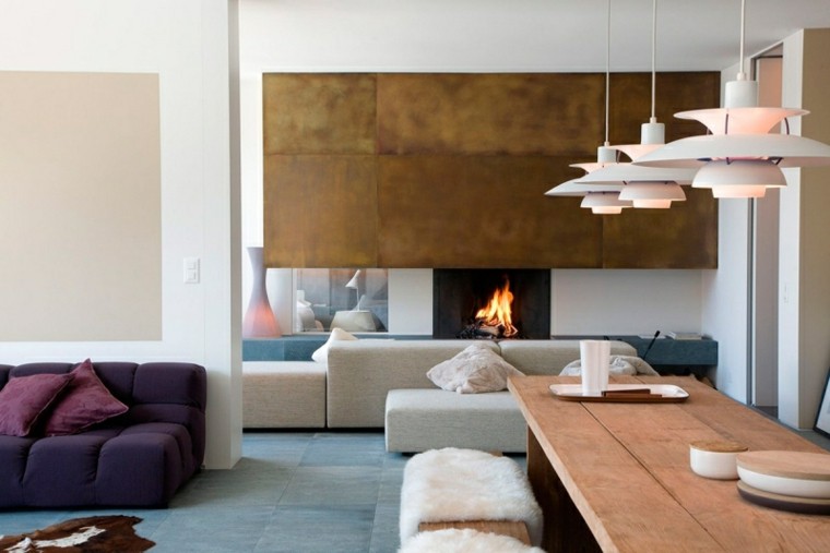 ideas decoración interiores chimenea sofa purpura poreciosa moderno