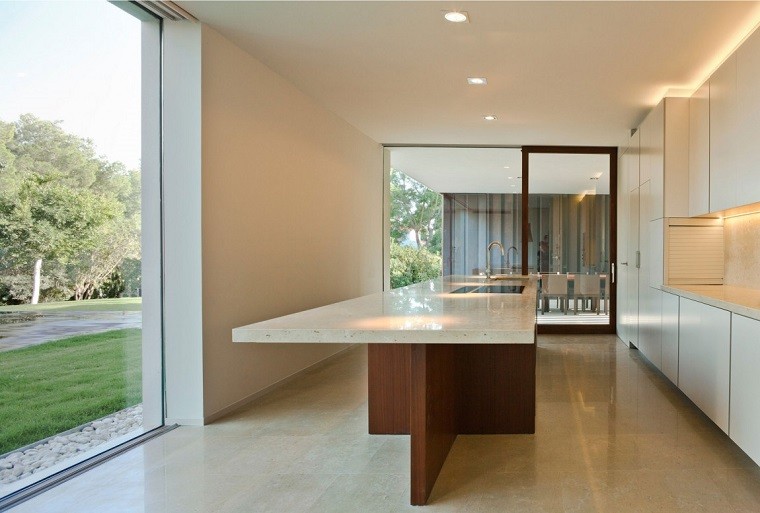 isla cocina estilo moderno encimera