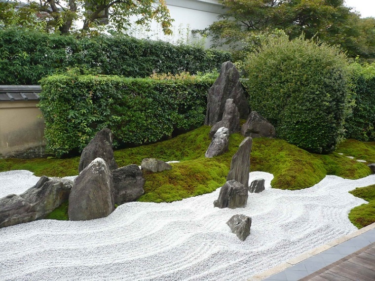 jardin japones zen rocas grandes
