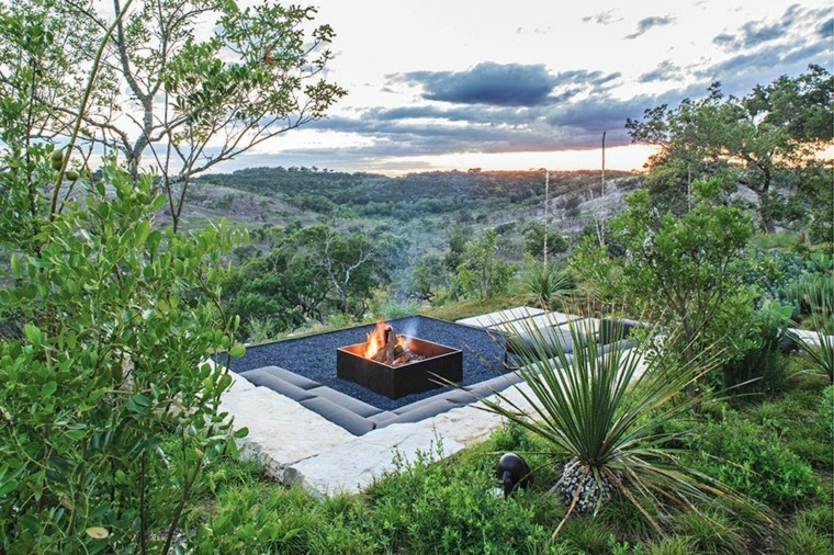 lugar de fuego en el jardín con vistas diseño de jardines lugar fuego vistas preciosas ideas