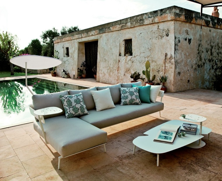  jardines y terrazas piscina sobrilla blanca dentro ideas 