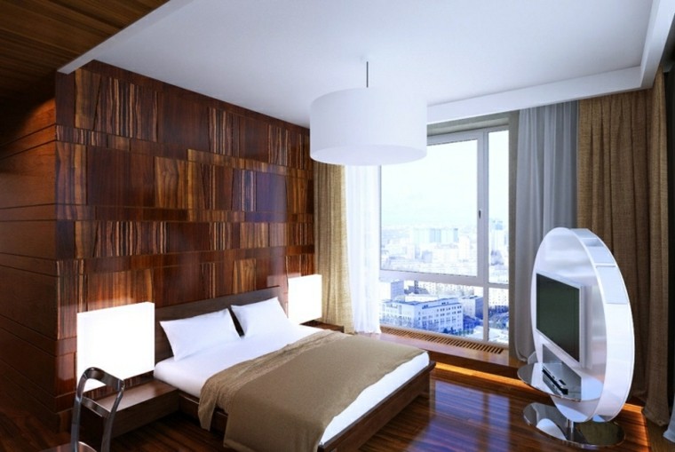 pared cabecero madera brillante barnizada