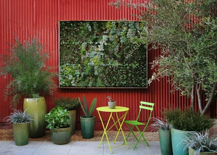 revestimiento chapa roja jardin vertical exterior