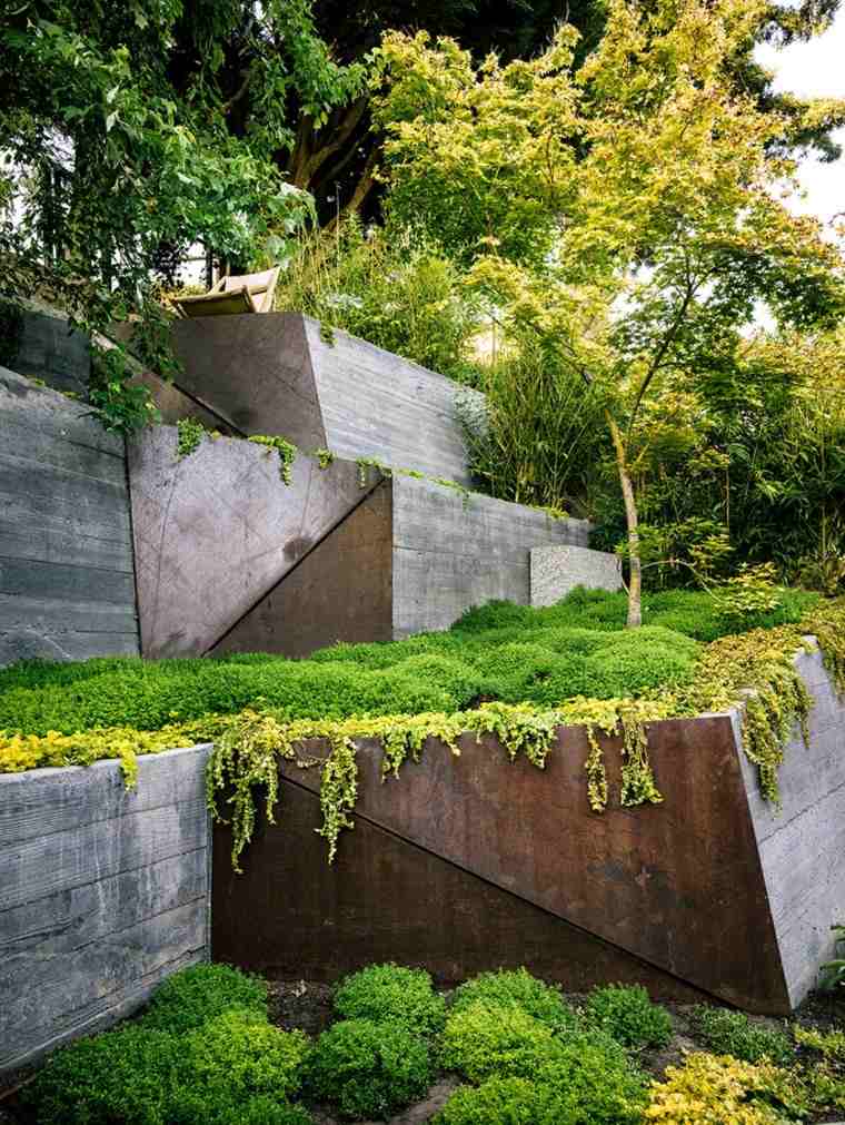 terrazas diseño pendiente jardin moderno