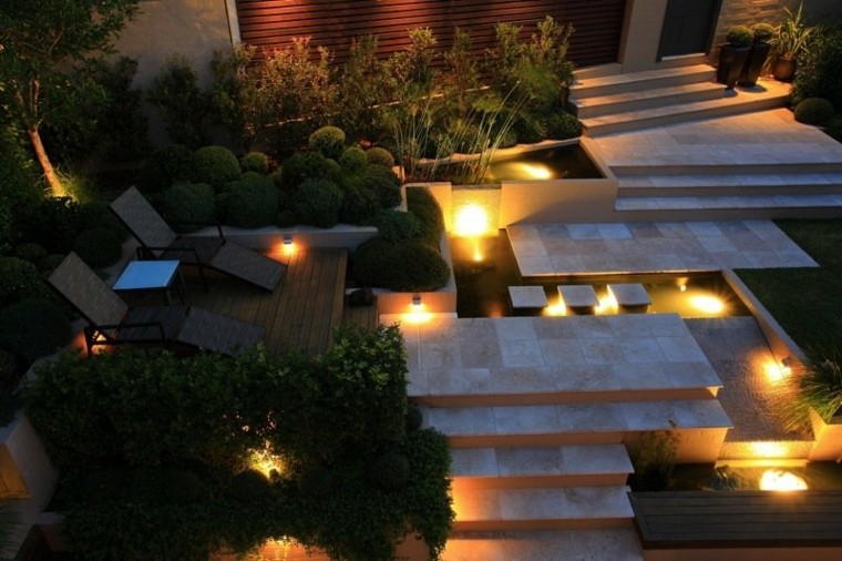 tumbonas mesa jardin moderno proyectores