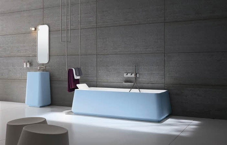 bañera moderna lavabo color celeste