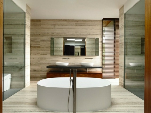 cuarto de baño de estilo moderno baño estilo moderno bañera blanca