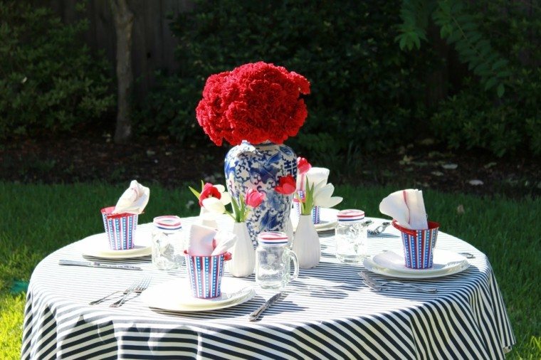 decorar mesas pequeñas fiesta jardin