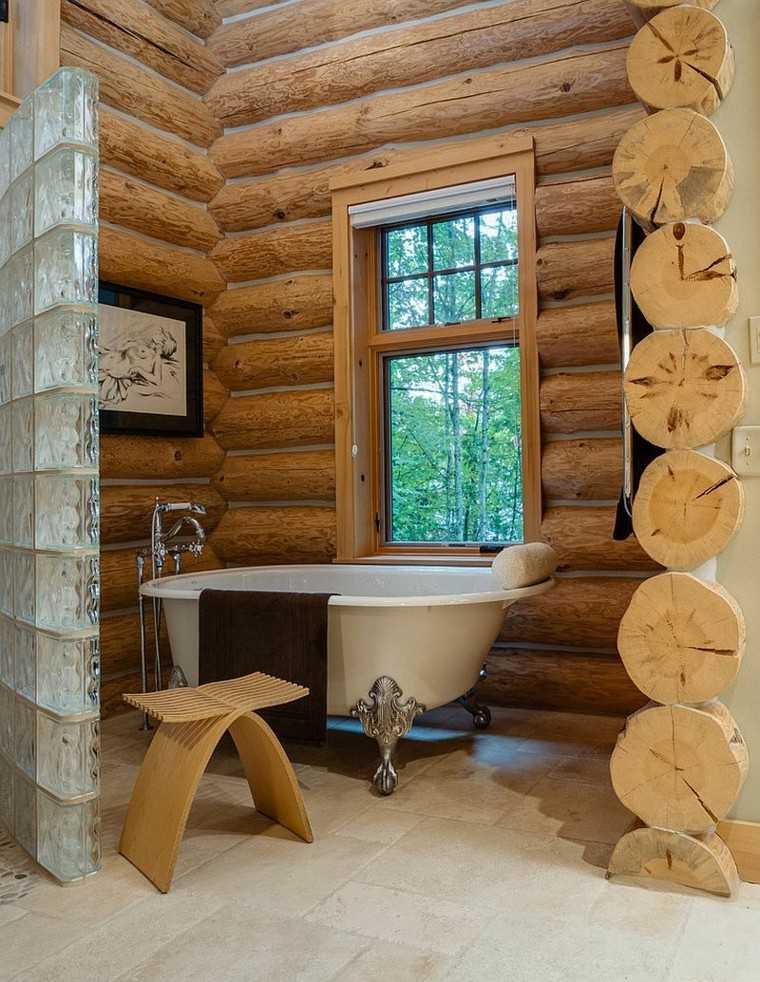 diseño baños rusticos troncos cabana vidrio