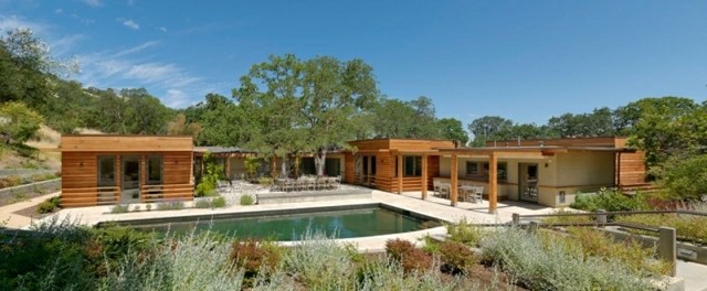 diseño casas madera pino piscina