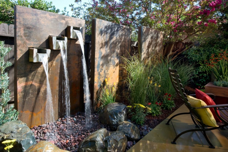 diseño moderno cascadas valla jardin