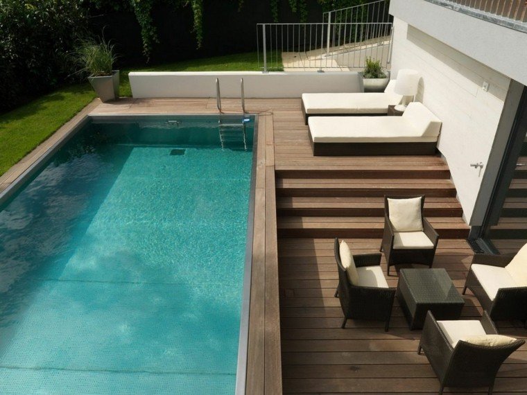 diseño jardin piscina plataforma madera