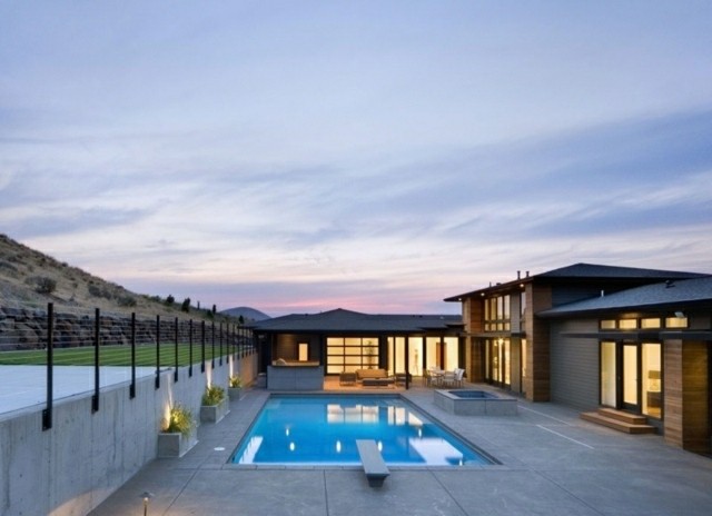 diseño de piscina de hormigón diseño piscina hormigón patio atardecer