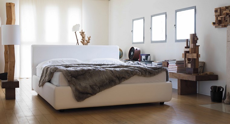 dormitorio lampara banco madera estilo rustico ideas
