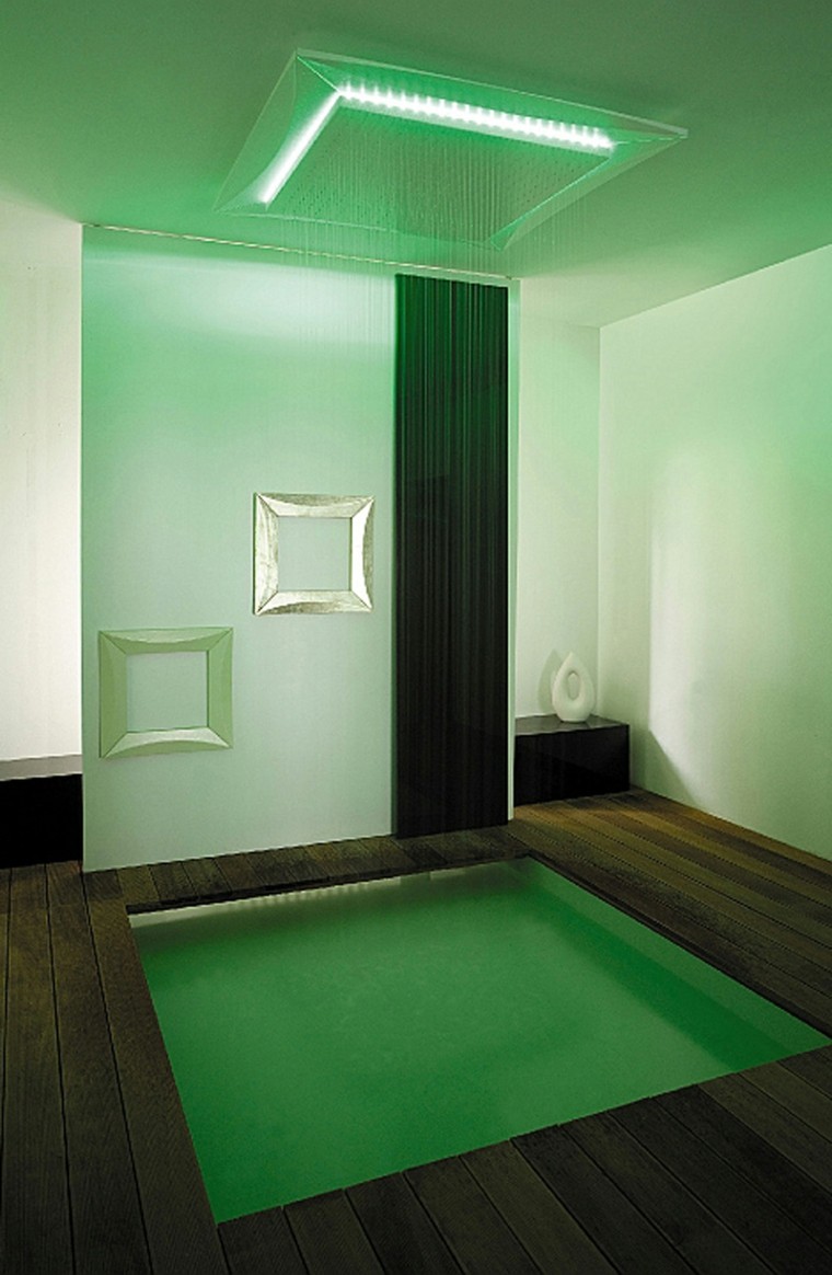 estupenda ducha moderna color verde