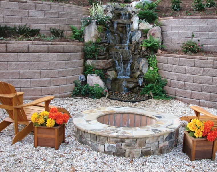 Terrazas Pequeñas Con Fuentes De Agua - Fuente CascaDa Esquina JarDin