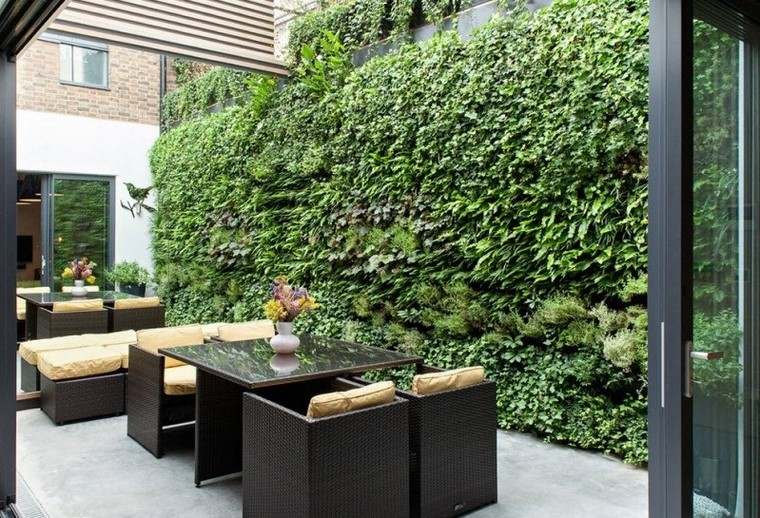 ideas creativas jardines pequeños jardin vertical pared moderno