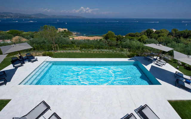 piscina-diseno-comtemporaneo-estilo-moderno