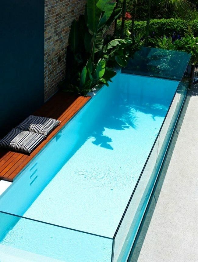 piscina pequeña forma rectangular