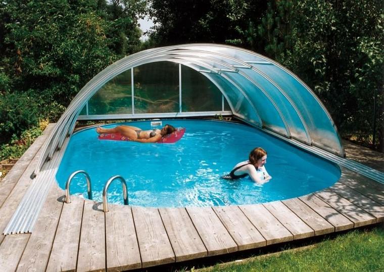piscinas diseño cubierta cesped madera