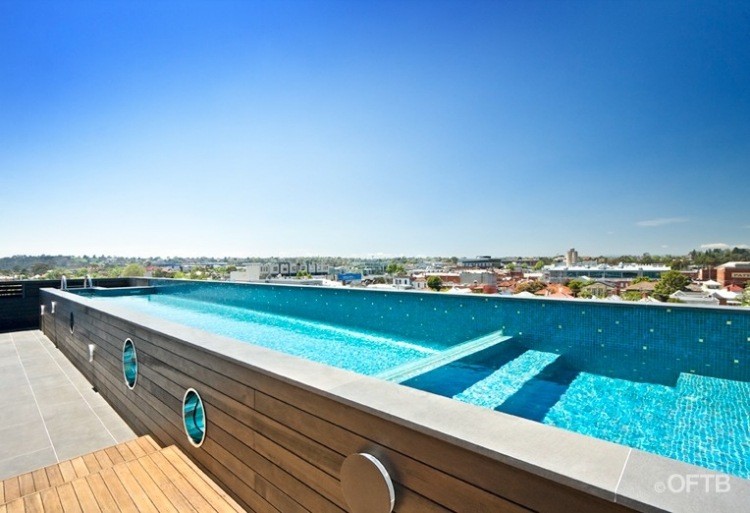 proyecto piscina estilo nautico moderno