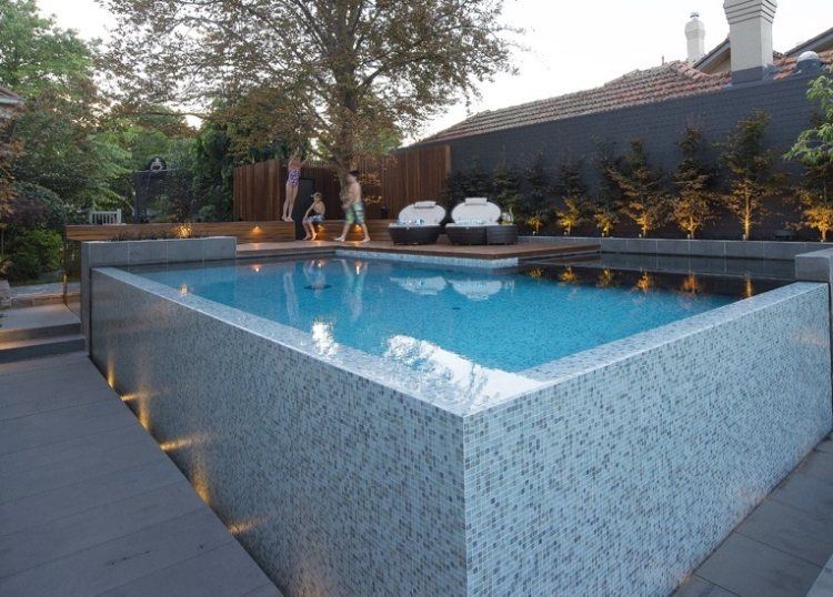proyecto piscina revestida mosaico marmol