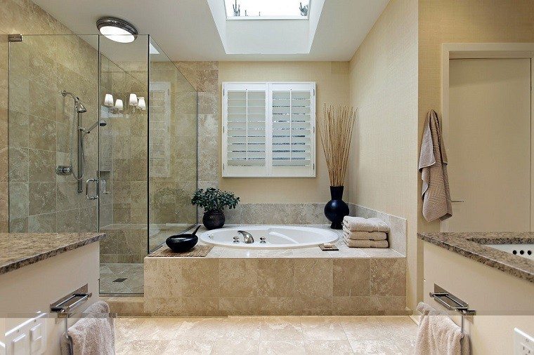 revestimiento marmol baño moderno