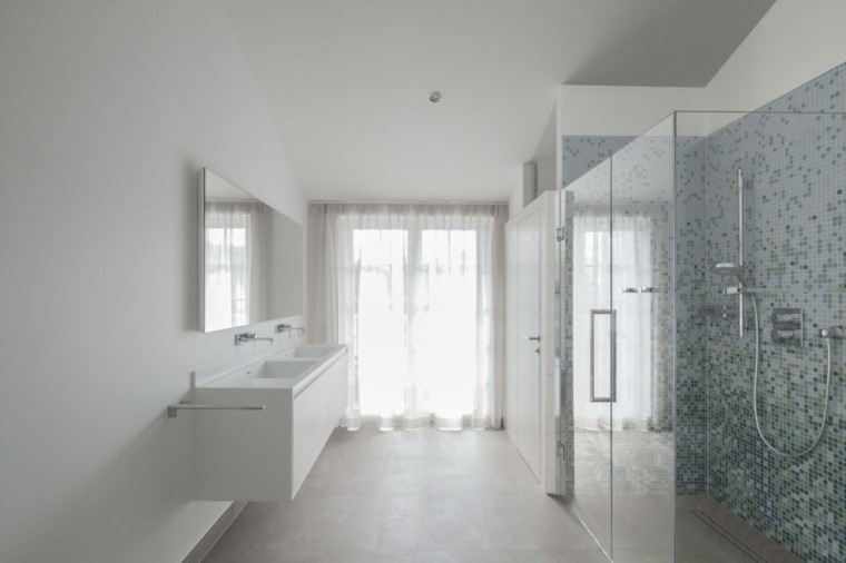 baño moderno amplio al estilo minimalista bano amplio estilo minimalista cortina ducha ideas