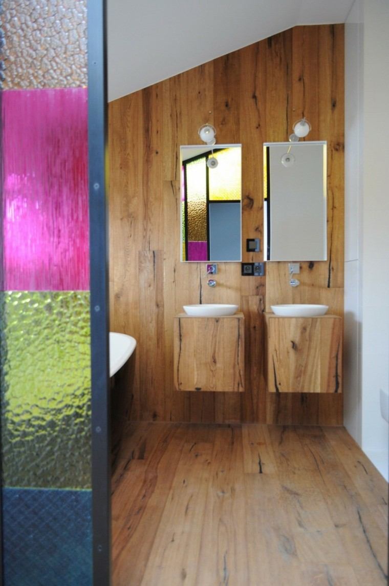 bano moderno pared madera lavabos espejos ideas