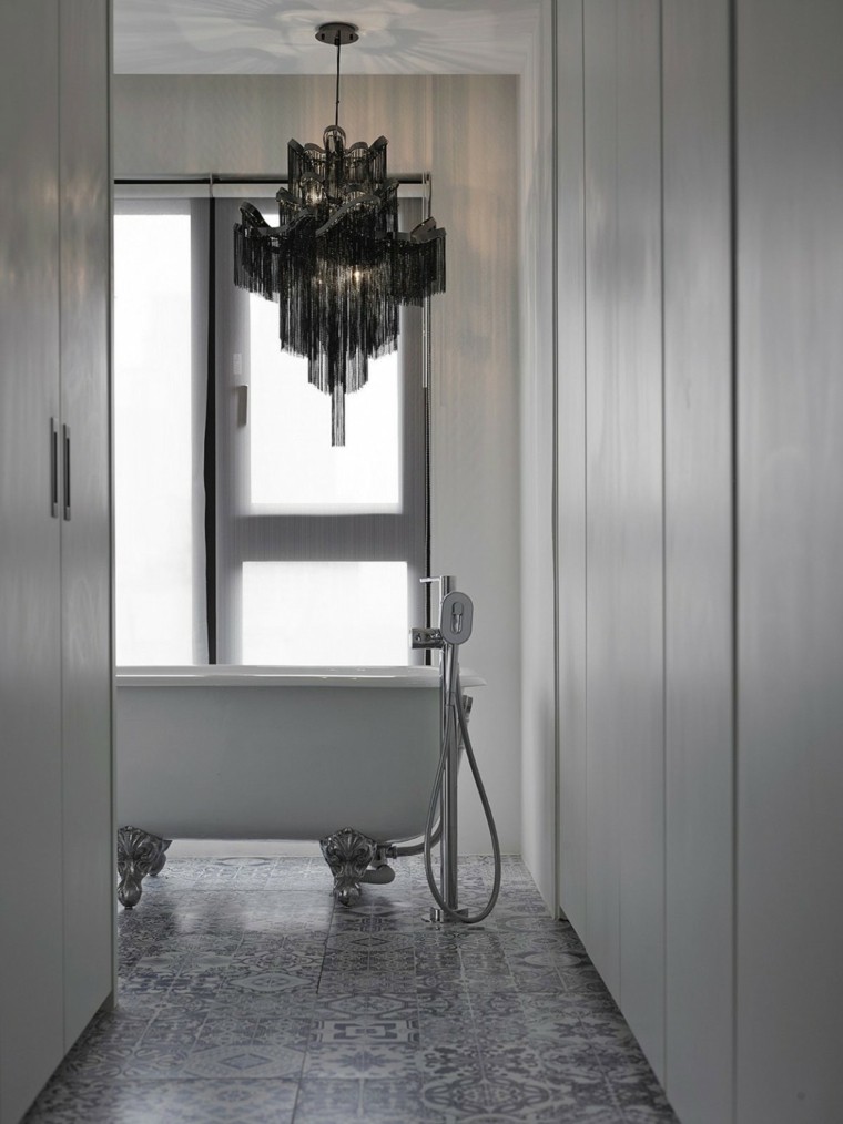 lámpara preciosa en el Малката булка baños minimalistas modernos lamprar preciosa ideas