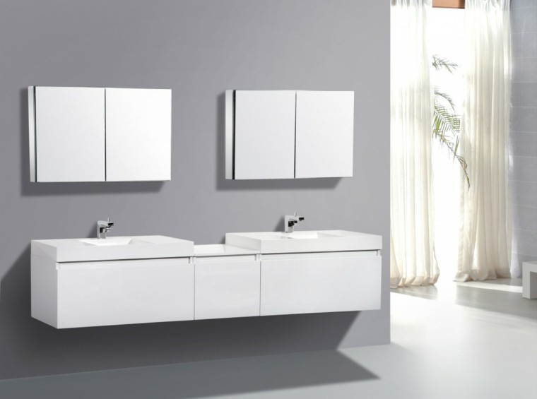 cuarto baño gris estilo minimalista 