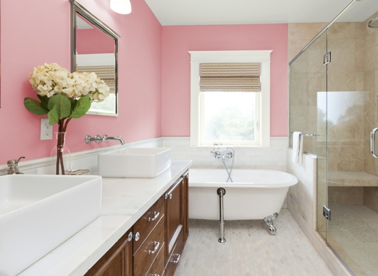 bonito baño pared color rosa