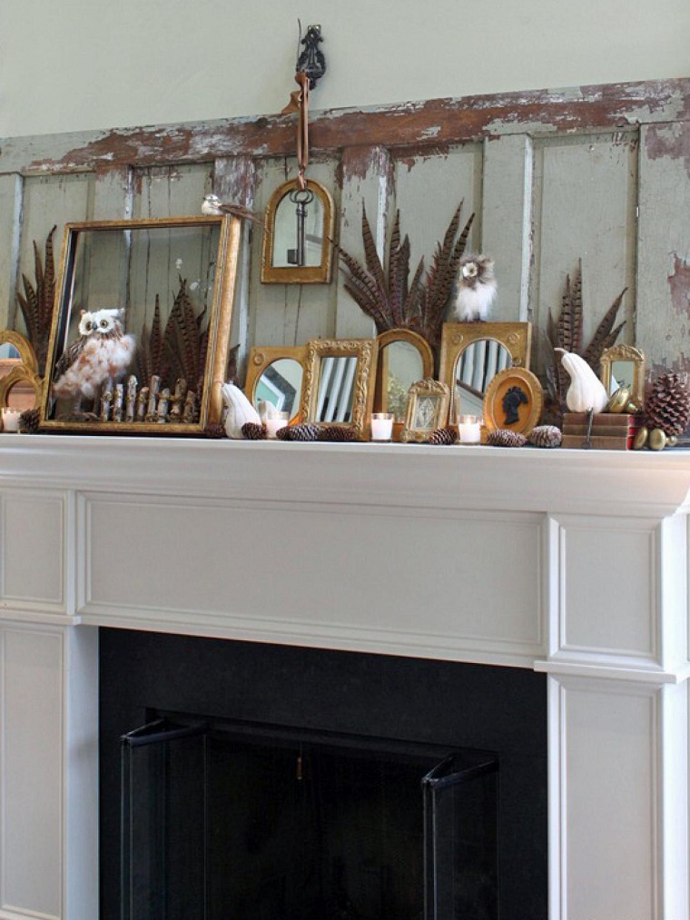 decoración de otoño en la chimenea plumas y buhos decoracion chimenea otono boho pinas pino ideas
