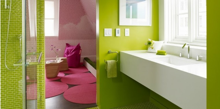 diseño baño moderno verde rosa