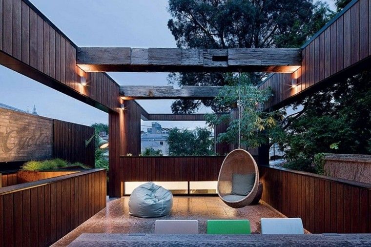 espacio jardin moderno madera silla