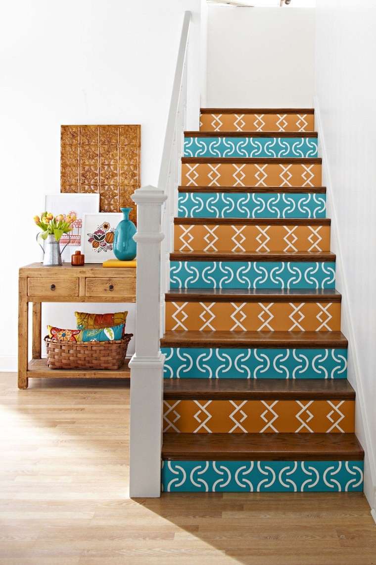 fabuloso diseño decorar escaleras azulejos