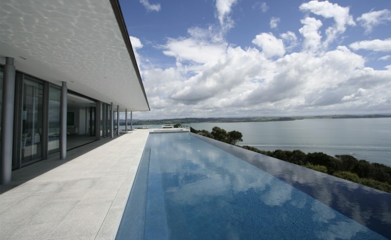 piscina diseño borde moderna nubes